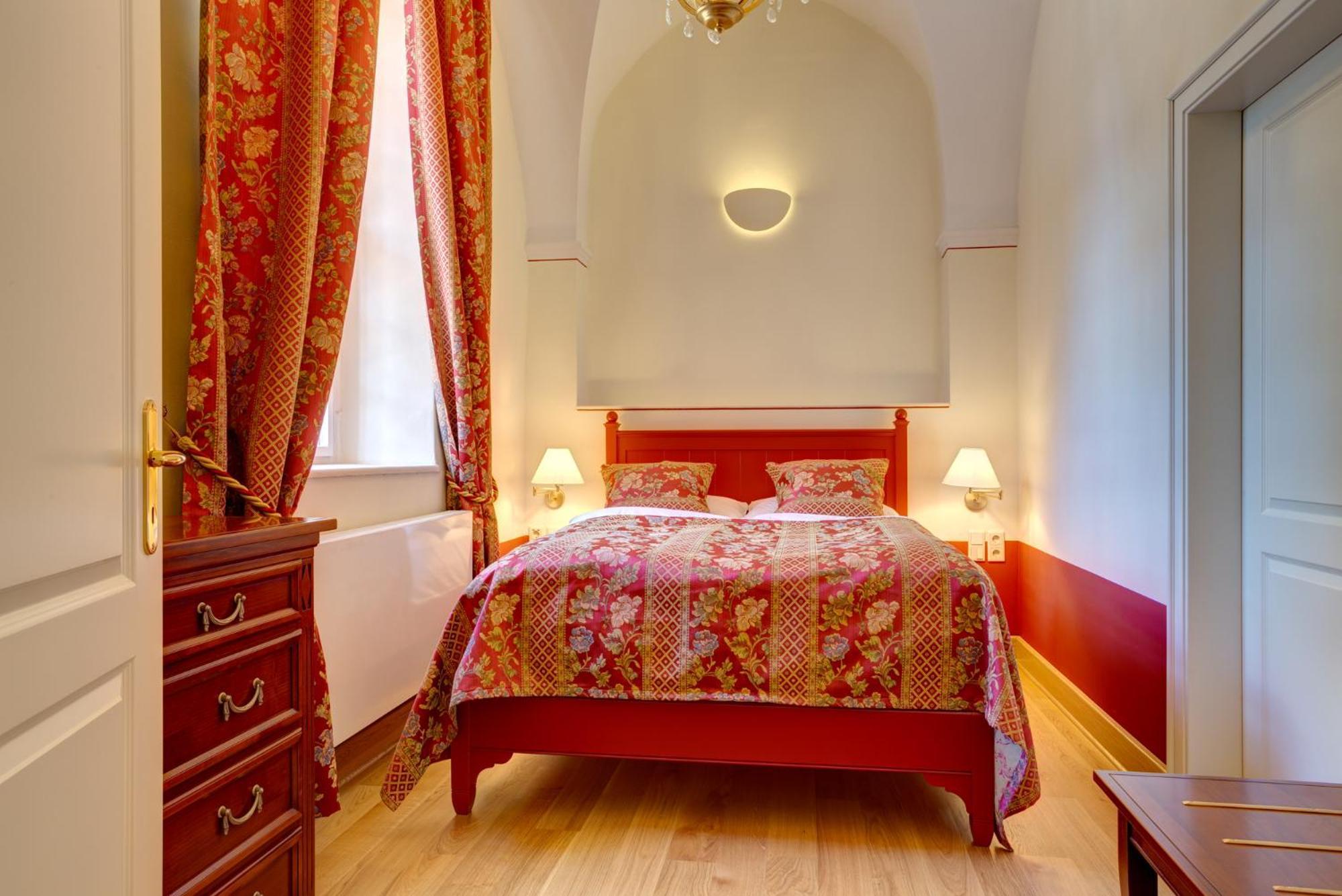 Urlaubsresidenz Marstall Und Kanzlei Im Schlossensemble Lübbenau Rom bilde